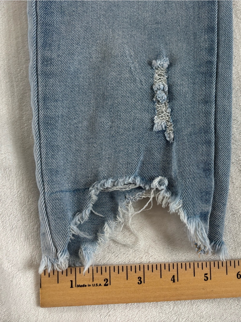 Indigo Rein Floral Boho Embroidered Cropped Ankle Jeans Size 9 Distressed Denim - Picture 11 of 15